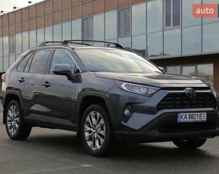 Сірий Тойота РАВ 4, об'ємом двигуна 2.49 л та пробігом 48 тис. км за 30000 $, фото 1 на Automoto.ua