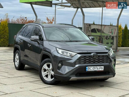 Серый Тойота РАВ 4, объемом двигателя 1.99 л и пробегом 75 тыс. км за 28500 $, фото 1 на Automoto.ua