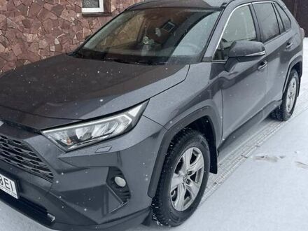 Тойота РАВ 4 2020 в Ковель на Automoto.ua Серый Тойота РАВ 4, объемом двигателя 1.99 л и пробегом 163 тыс. км за 25500 $, фото 1 на Automoto.ua