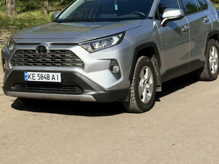Тойота РАВ 4 2020 в Кривом Роге на Automoto.ua Серый Тойота РАВ 4, объемом двигателя 1.99 л и пробегом 46 тыс. км за 30000 $, фото 1 на Automoto.ua
