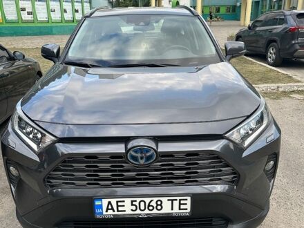 Сірий Тойота РАВ 4, об'ємом двигуна 2.49 л та пробігом 81 тис. км за 32000 $, фото 1 на Automoto.ua