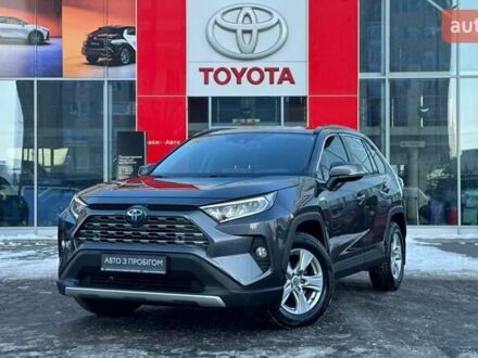 Серый Тойота РАВ 4, объемом двигателя 2.49 л и пробегом 73 тыс. км за 32228 $, фото 1 на Automoto.ua