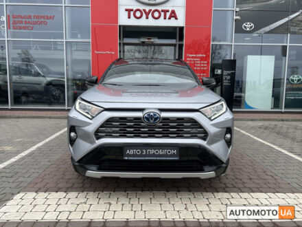 Тойота РАВ 4 2020 у Вінниці на Automoto.ua Сірий Тойота РАВ 4, об'ємом двигуна 2.5 л та пробігом 70 тис. км за 1525000 $, фото 1 на Automoto.ua
