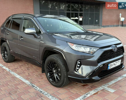 Серый Тойота РАВ 4, объемом двигателя 2.49 л и пробегом 60 тыс. км за 30000 $, фото 1 на Automoto.ua