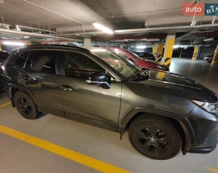 Сірий Тойота РАВ 4, об'ємом двигуна 2.49 л та пробігом 51 тис. км за 41000 $, фото 1 на Automoto.ua