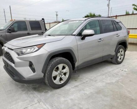 Сірий Тойота РАВ 4, об'ємом двигуна 0 л та пробігом 61 тис. км за 21300 $, фото 1 на Automoto.ua