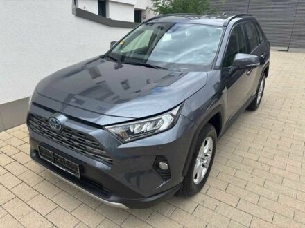 Тойота РАВ 4 2021 в Киеве на Automoto.ua Серый Тойота РАВ 4, объемом двигателя 2.5 л и пробегом 55 тыс. км за 28500 $, фото 1 на Automoto.ua