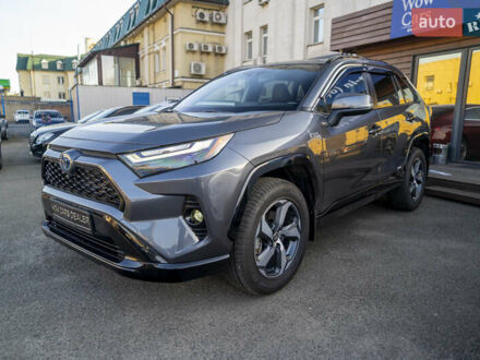 Тойота РАВ 4 2021 в Киеве на Automoto.ua Серый Тойота РАВ 4, объемом двигателя 2.49 л и пробегом 68 тыс. км за 36500 $, фото 1 на Automoto.ua