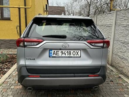 Сірий Тойота РАВ 4, об'ємом двигуна 1.99 л та пробігом 45 тис. км за 29515 $, фото 1 на Automoto.ua