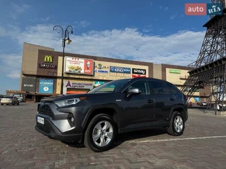 Тойота РАВ 4 2021 в Харькове на Automoto.ua Серый Тойота РАВ 4, объемом двигателя 2.49 л и пробегом 61 тыс. км за 29900 $, фото 1 на Automoto.ua