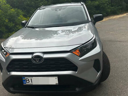 Тойота РАВ 4 2021 в Полтаве на Automoto.ua Серый Тойота РАВ 4, объемом двигателя 2.49 л и пробегом 23 тыс. км за 29000 $, фото 1 на Automoto.ua