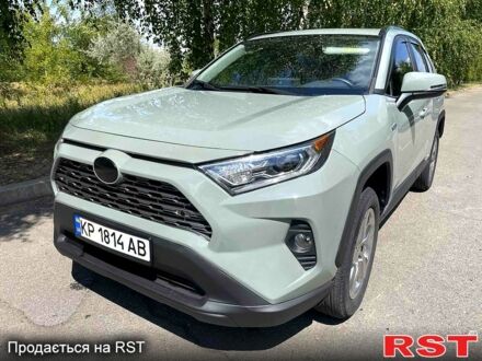 Тойота РАВ 4 2021 в Запорожье на Automoto.ua Серый Тойота РАВ 4, объемом двигателя 2.5 л и пробегом 38 тыс. км за 36000 $, фото 1 на Automoto.ua