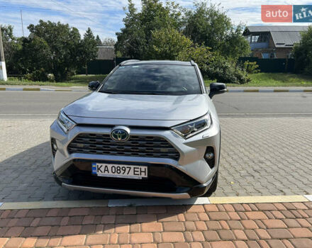 Тойота РАВ 4 2021 в Киеве на Automoto.ua Серый Тойота РАВ 4, объемом двигателя 2.49 л и пробегом 53 тыс. км за 37999 $, фото 1 на Automoto.ua