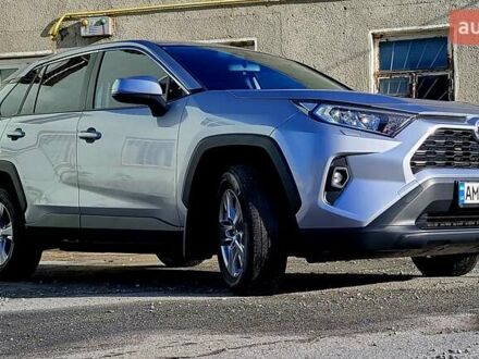 Тойота РАВ 4 2022 в Барановке на Automoto.ua Серый Тойота РАВ 4, объемом двигателя 1.99 л и пробегом 60 тыс. км за 28300 $, фото 1 на Automoto.ua