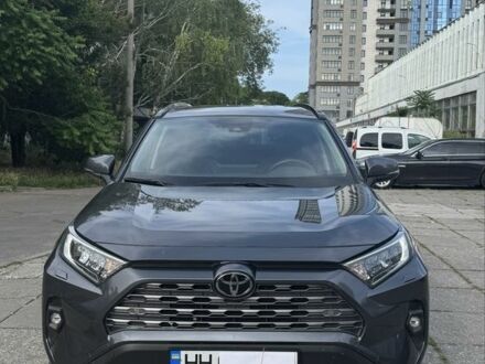 Тойота РАВ 4 2022 в Одессе на Automoto.ua Серый Тойота РАВ 4, объемом двигателя 2 л и пробегом 34 тыс. км за 31900 $, фото 1 на Automoto.ua