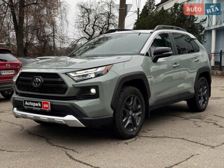 Серый Тойота РАВ 4, объемом двигателя 2.5 л и пробегом 19 тыс. км за 45490 $, фото 1 на Automoto.ua