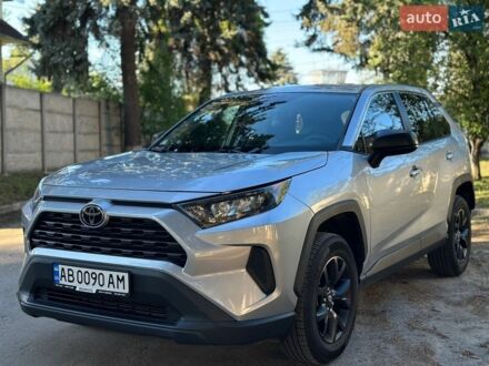 Серый Тойота РАВ 4, объемом двигателя 2.49 л и пробегом 170 тыс. км за 27500 $, фото 1 на Automoto.ua