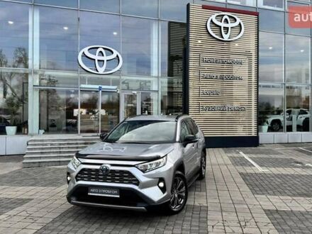 Тойота РАВ 4 2023 в Одессе на Automoto.ua Серый Тойота РАВ 4, объемом двигателя 2.49 л и пробегом 41 тыс. км за 39999 $, фото 1 на Automoto.ua