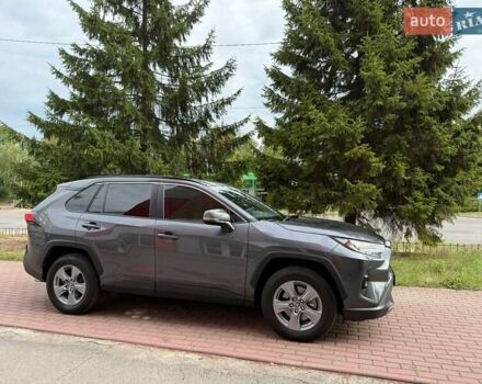 Сірий Тойота РАВ 4, об'ємом двигуна 1.99 л та пробігом 18 тис. км за 34950 $, фото 1 на Automoto.ua