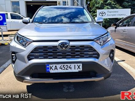 Серый Тойота РАВ 4, объемом двигателя 2 л и пробегом 27 тыс. км за 33200 $, фото 1 на Automoto.ua
