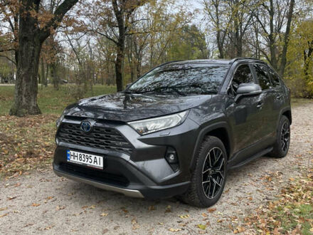 Тойота РАВ 4 2023 в Кропивницком (Кировограде) на Automoto.ua Серый Тойота РАВ 4, объемом двигателя 2.49 л и пробегом 38 тыс. км за 36799 $, фото 1 на Automoto.ua