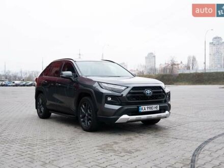 Сірий Тойота РАВ 4, об'ємом двигуна 2.49 л та пробігом 37 тис. км за 45200 $, фото 1 на Automoto.ua