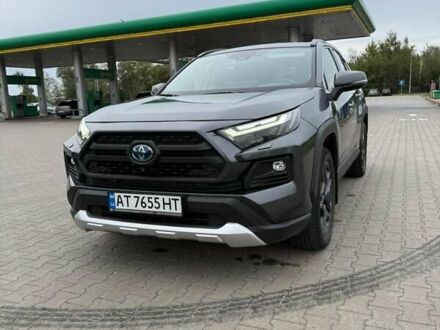 Сірий Тойота РАВ 4, об'ємом двигуна 2.49 л та пробігом 48 тис. км за 45000 $, фото 1 на Automoto.ua