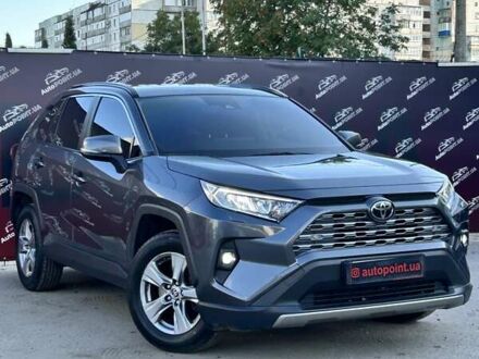 Сірий Тойота РАВ 4, об'ємом двигуна 1.99 л та пробігом 14 тис. км за 33800 $, фото 1 на Automoto.ua