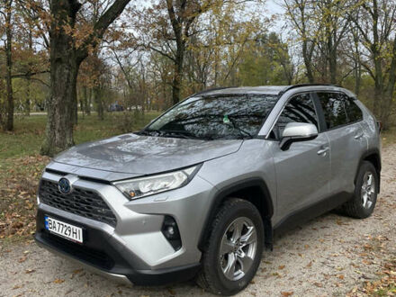 Серый Тойота РАВ 4, объемом двигателя 2.49 л и пробегом 3 тыс. км за 39500 $, фото 1 на Automoto.ua