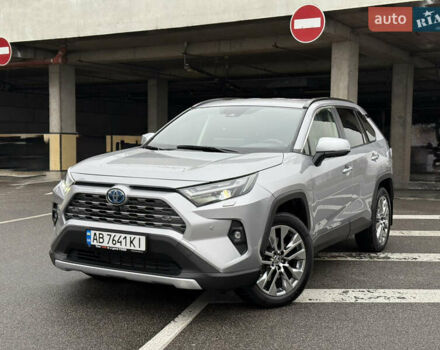 Серый Тойота РАВ 4, объемом двигателя 2.49 л и пробегом 12 тыс. км за 44900 $, фото 1 на Automoto.ua