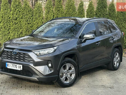 Серый Тойота РАВ 4, объемом двигателя 2.5 л и пробегом 30 тыс. км за 38500 $, фото 1 на Automoto.ua