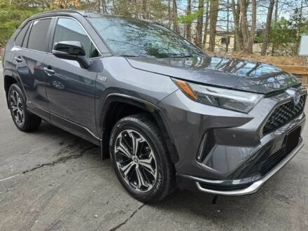Тойота РАВ 4 2024 у Коломые на Automoto.ua Сірий Тойота РАВ 4, об'ємом двигуна 2.5 л та пробігом 3 тис. км за 34000 $, фото 1 на Automoto.ua