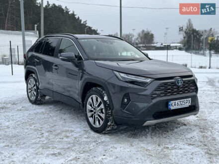 Сірий Тойота РАВ 4, об'ємом двигуна 2.49 л та пробігом 4 тис. км за 48500 $, фото 1 на Automoto.ua