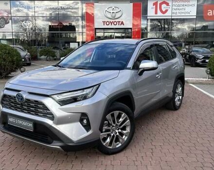 Серый Тойота РАВ 4, объемом двигателя 2.49 л и пробегом 1 тыс. км за 48700 $, фото 1 на Automoto.ua