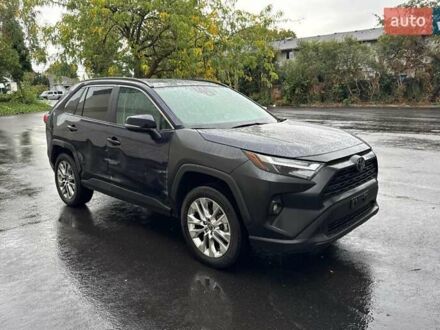 Тойота РАВ 4 2024 в Виннице на Automoto.ua Серый Тойота РАВ 4, объемом двигателя 0 л и пробегом 22 тыс. км за 13200 $, фото 1 на Automoto.ua