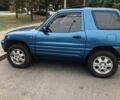 Синий Тойота РАВ 4, объемом двигателя 2 л и пробегом 385 тыс. км за 4200 $, фото 4 на Automoto.ua