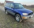 Синий Тойота РАВ 4, объемом двигателя 2 л и пробегом 330 тыс. км за 4800 $, фото 6 на Automoto.ua