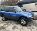 Синій Тойота РАВ 4, об'ємом двигуна 2 л та пробігом 400 тис. км за 3200 $, фото 1 на Automoto.ua