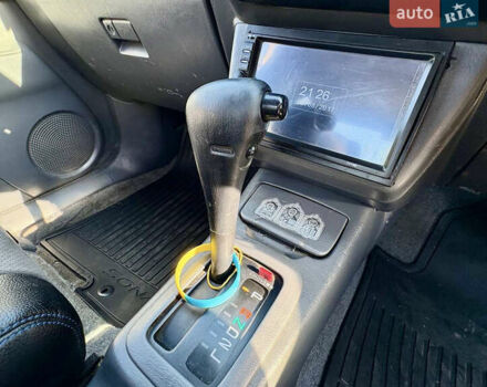 Синий Тойота РАВ 4, объемом двигателя 2 л и пробегом 437 тыс. км за 4999 $, фото 13 на Automoto.ua