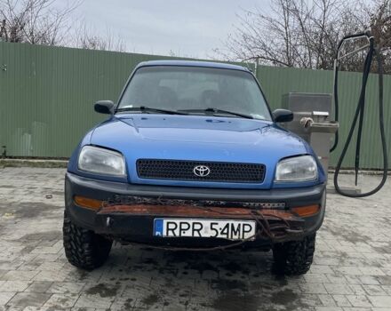 Синій Тойота РАВ 4, об'ємом двигуна 2 л та пробігом 400 тис. км за 3200 $, фото 1 на Automoto.ua
