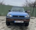 Синій Тойота РАВ 4, об'ємом двигуна 2 л та пробігом 400 тис. км за 3200 $, фото 1 на Automoto.ua