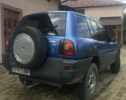 Синій Тойота РАВ 4, об'ємом двигуна 2 л та пробігом 400 тис. км за 3200 $, фото 8 на Automoto.ua