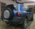 Синій Тойота РАВ 4, об'ємом двигуна 2 л та пробігом 400 тис. км за 3200 $, фото 8 на Automoto.ua