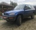 Синій Тойота РАВ 4, об'ємом двигуна 2 л та пробігом 400 тис. км за 3200 $, фото 9 на Automoto.ua