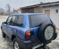 Синій Тойота РАВ 4, об'ємом двигуна 2 л та пробігом 400 тис. км за 3200 $, фото 3 на Automoto.ua