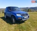Синий Тойота РАВ 4, объемом двигателя 2 л и пробегом 337 тыс. км за 5300 $, фото 7 на Automoto.ua