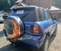 Синій Тойота РАВ 4, об'ємом двигуна 2 л та пробігом 300 тис. км за 5950 $, фото 5 на Automoto.ua