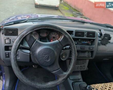 Синий Тойота РАВ 4, объемом двигателя 2 л и пробегом 286 тыс. км за 4500 $, фото 7 на Automoto.ua