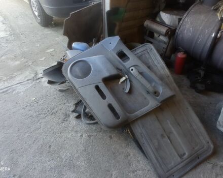 Синий Тойота РАВ 4, объемом двигателя 2 л и пробегом 200 тыс. км за 2100 $, фото 5 на Automoto.ua