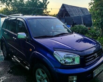 Синий Тойота РАВ 4, объемом двигателя 2 л и пробегом 226 тыс. км за 7000 $, фото 4 на Automoto.ua